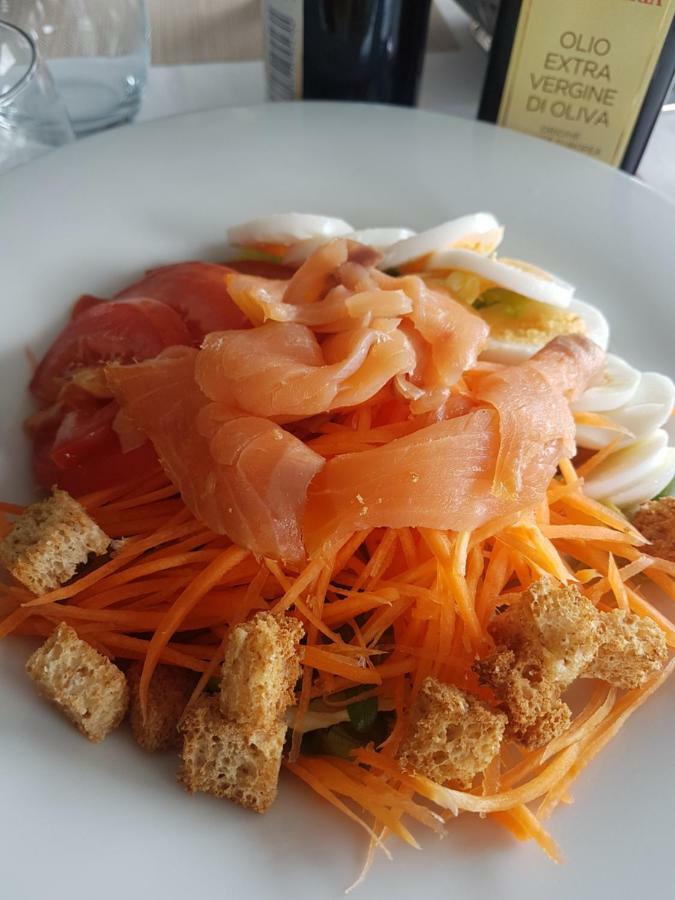 拉西比拉库西亚纳酒店 贝特纳斯科 外观 照片